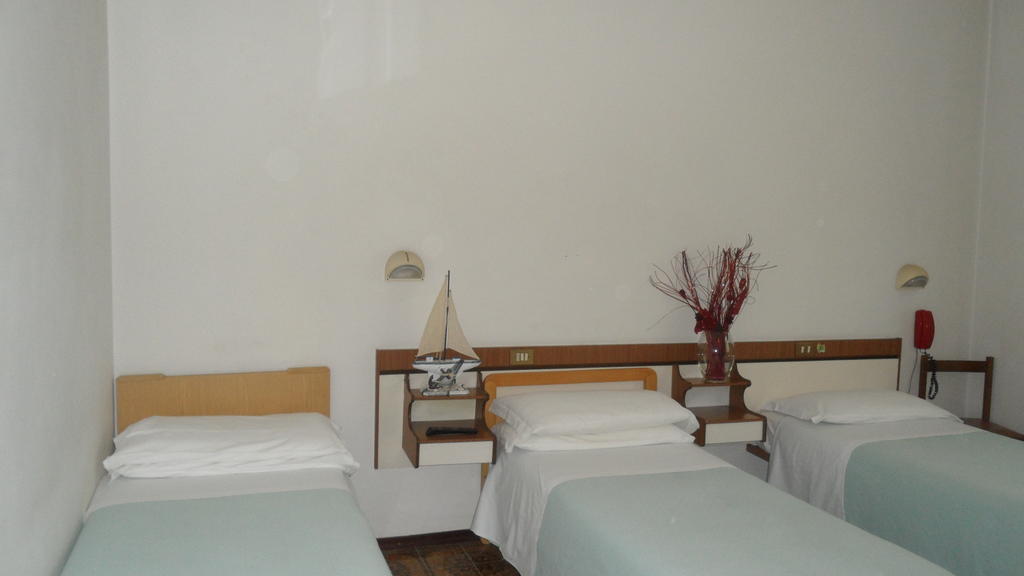 Autostop Duardi Hotel แบร์ตินอโร ห้อง รูปภาพ